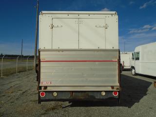 2006 Chevrolet C4500 BOX TRUCK TAIL GATE - Photo #12