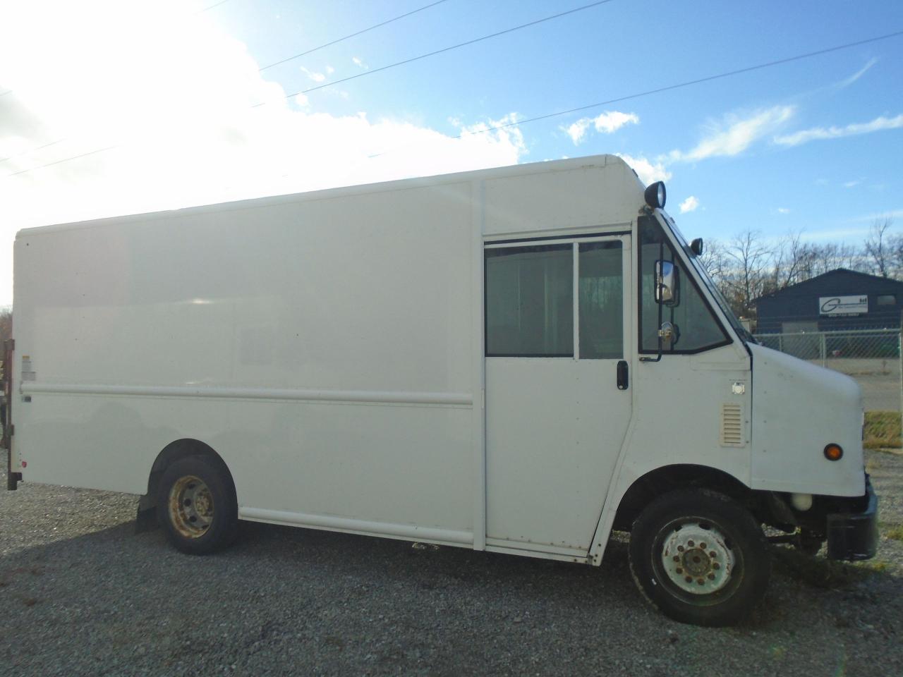 2006 Chevrolet C4500 BOX TRUCK TAIL GATE - Photo #5