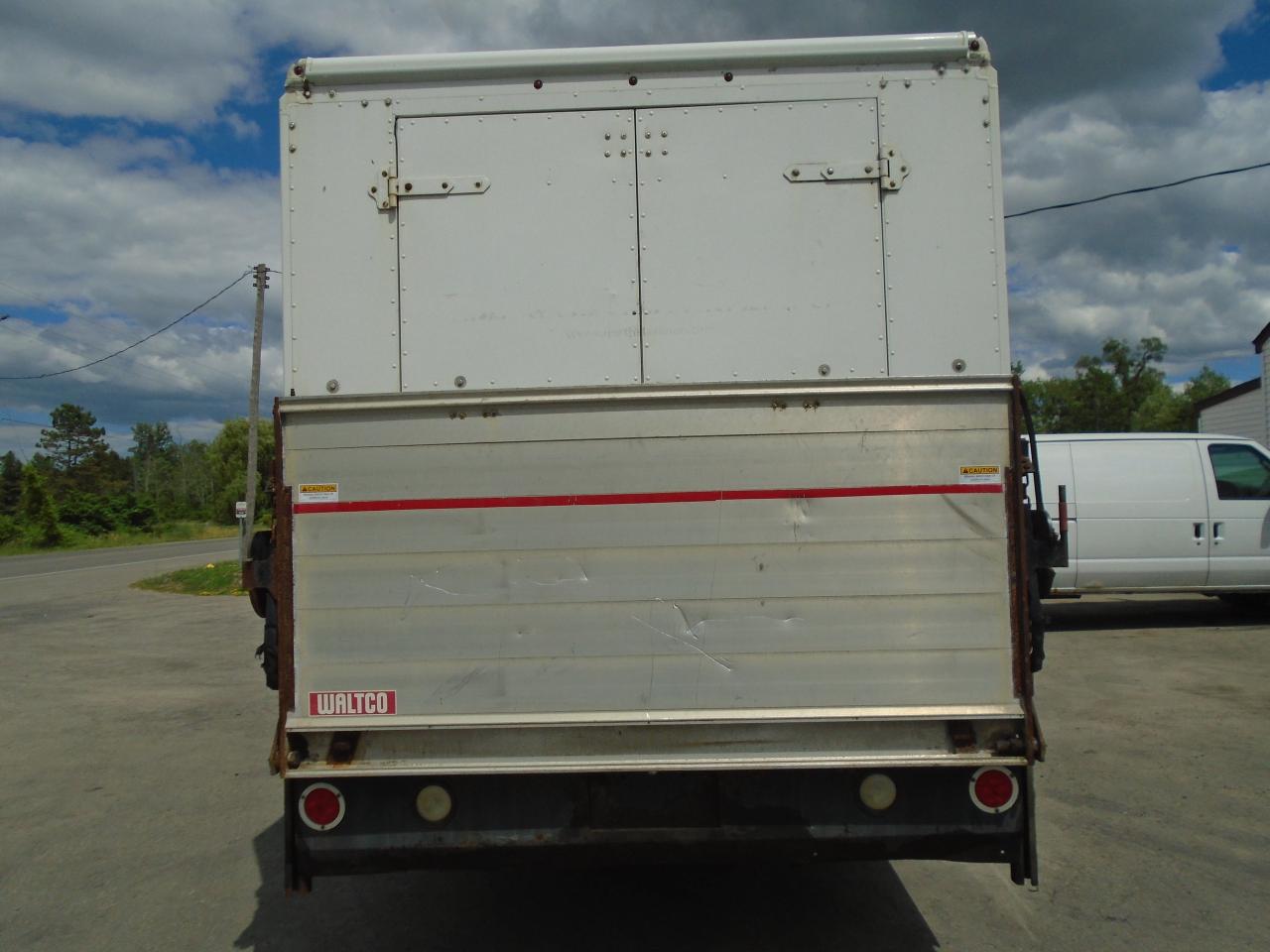 2006 Chevrolet C4500 BOX TRUCK TAIL GATE - Photo #48