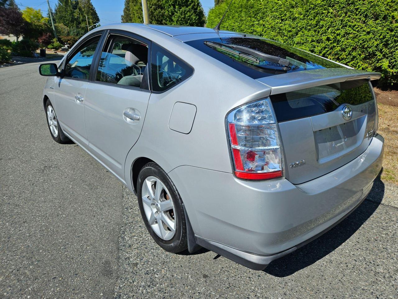 2009 Toyota Prius  - Photo #2