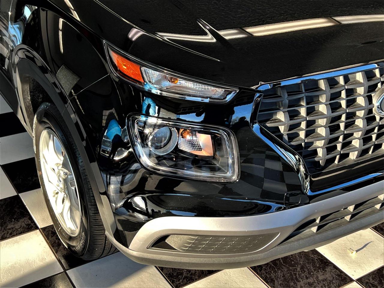 2020 Hyundai Venue Preferred+Apply Play+Heated Steering+CLEAN CARFAX - Photo #37