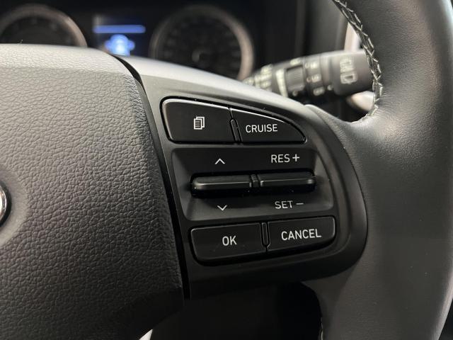 2020 Hyundai Venue Preferred+Apply Play+Heated Steering+CLEAN CARFAX Photo44