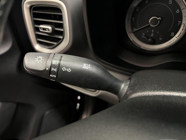 2020 Hyundai Venue Preferred+Apply Play+Heated Steering+CLEAN CARFAX Photo47