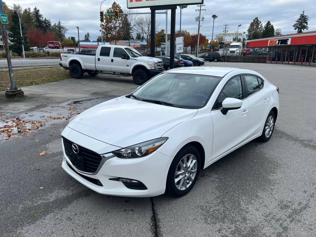 2017 Mazda MAZDA3 4DR SDN AUTO SE - Photo #3