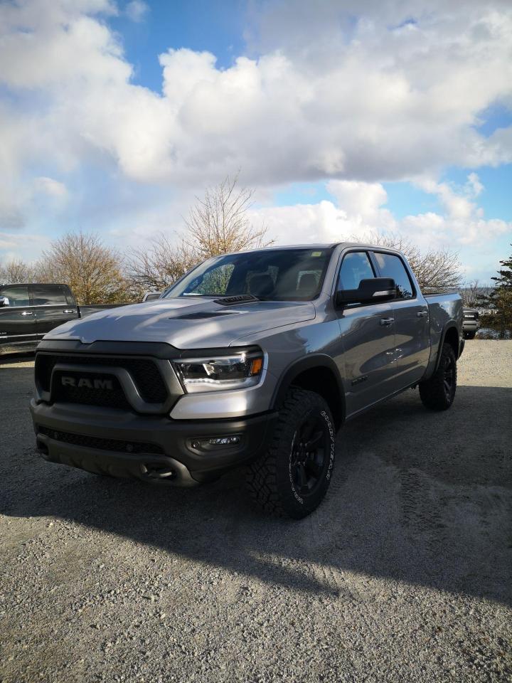 2022 RAM 1500 Rebel 4x4 Crew Cab 5'7" Box