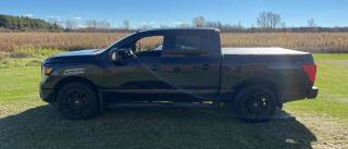 Used 2018 Nissan Titan Sv Midnight for sale in Kingston, ON