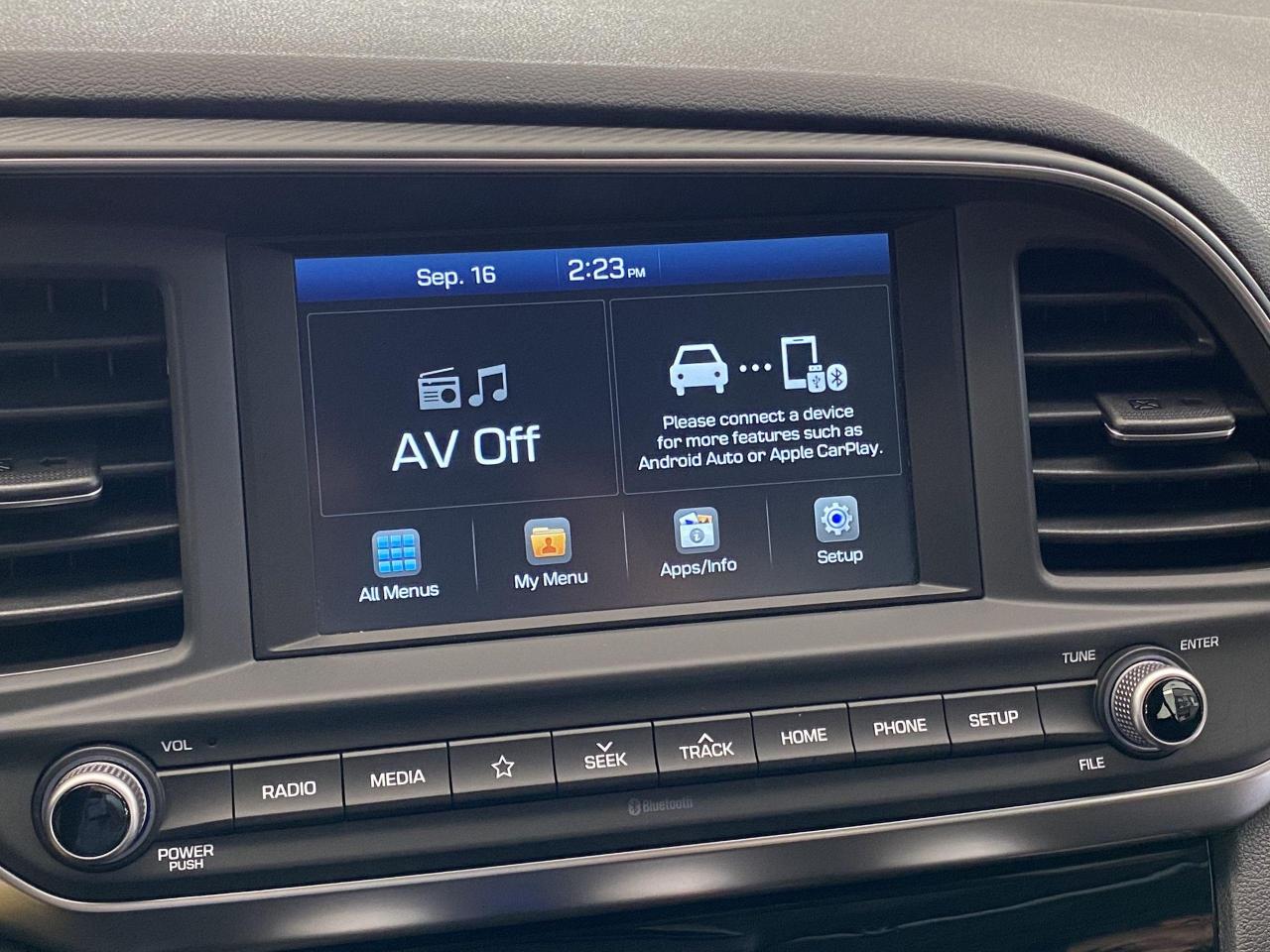 2020 Hyundai Elantra Preferred+ApplePlay+Blind Spot+Camera+CLEAN CARFAX Photo94
