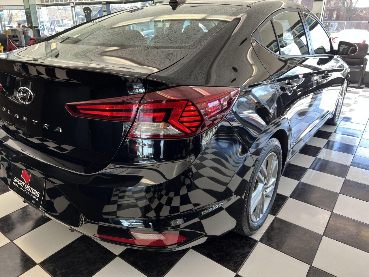 2020 Hyundai Elantra Preferred+ApplePlay+Blind Spot+Camera+CLEAN CARFAX - Photo #38