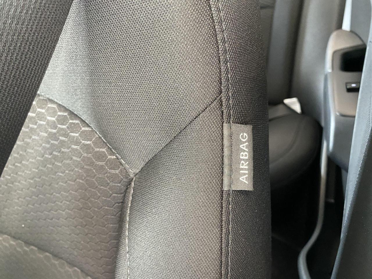 2020 Hyundai Elantra Preferred+ApplePlay+Blind Spot+Camera+CLEAN CARFAX Photo41