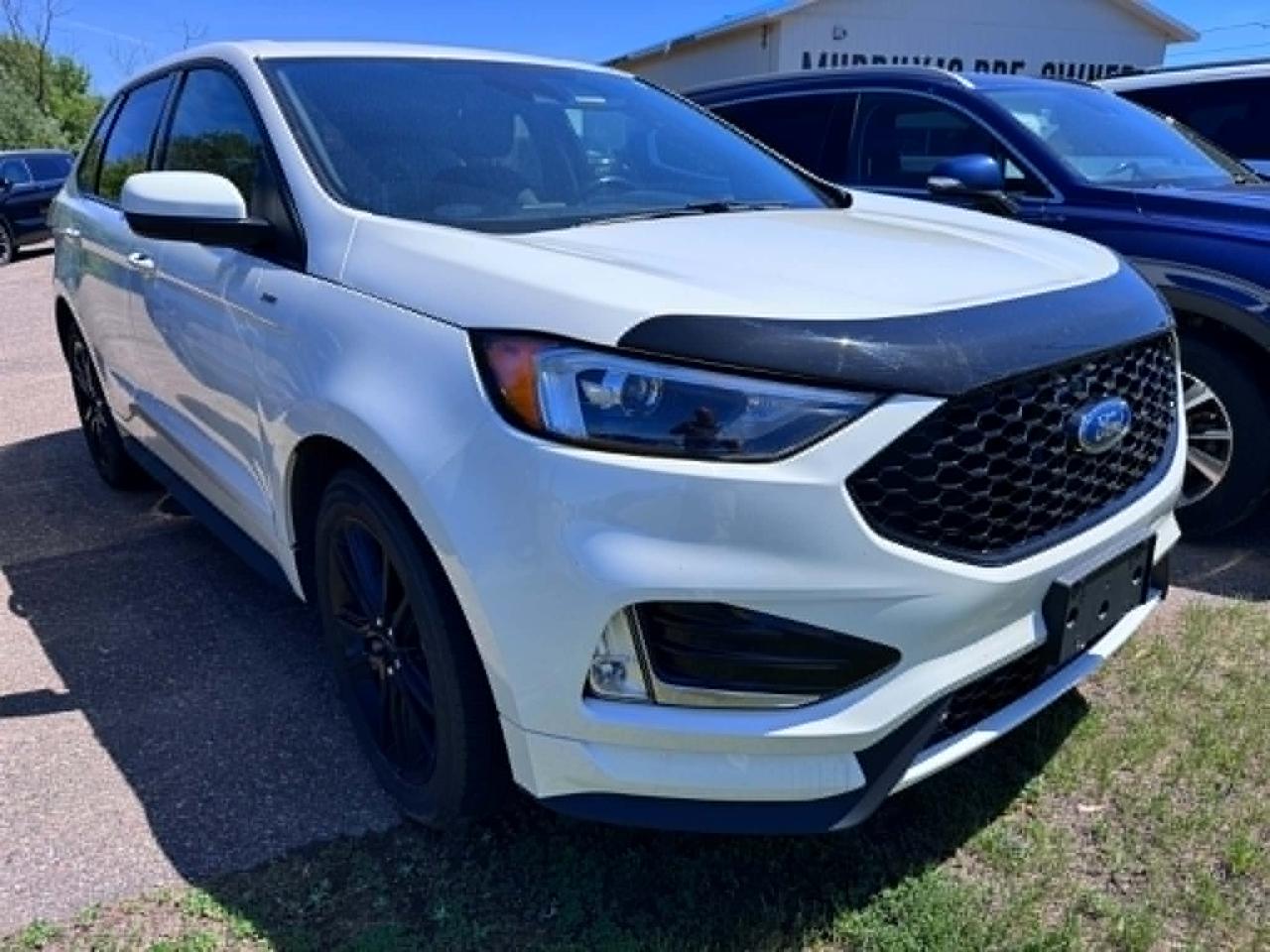 2022 Ford Edge ST Line Photo