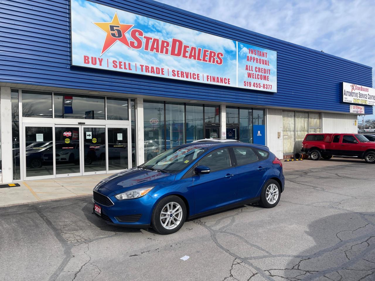 Used 2018 Ford Focus H-SEATS R-CAM MINT CONDITION WE FINANCE ALL CREDIT for sale in London, ON