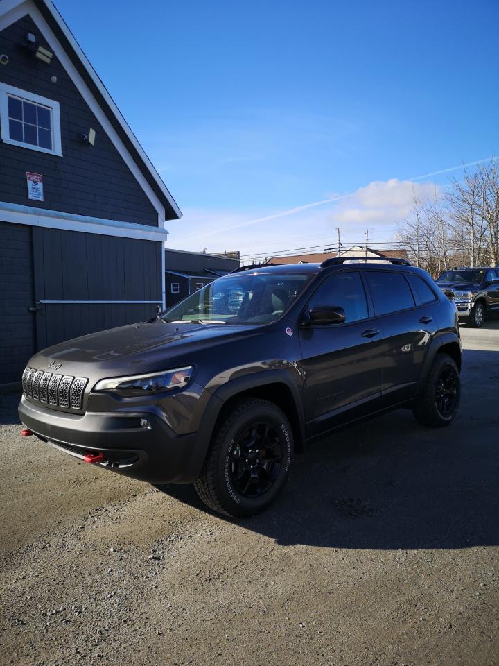 2022 Jeep Cherokee Trailhawk 4X4 Photo16