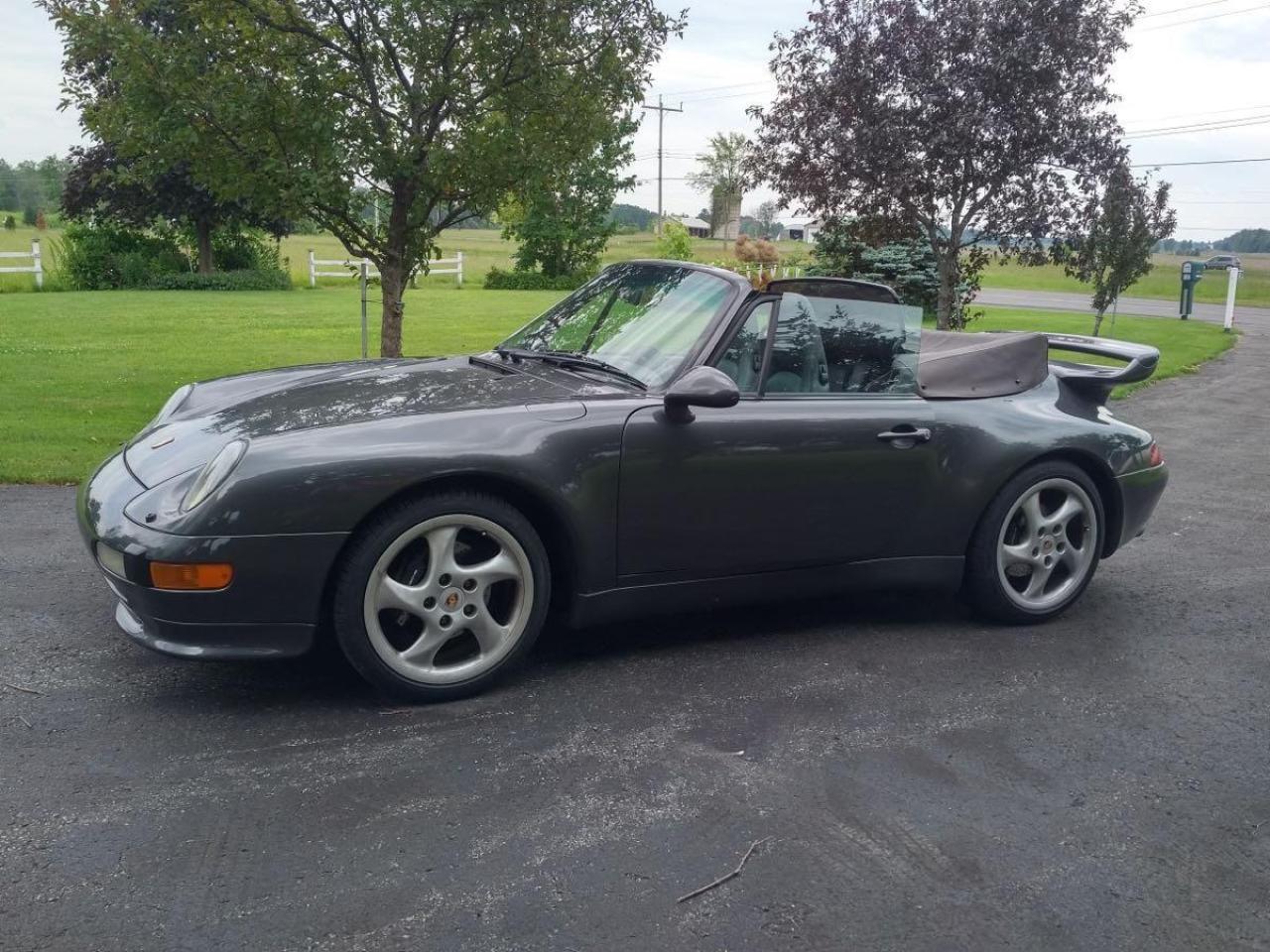 Used 1997 Porsche 911 Carrera 993/AUTO/RWD for sale in Ottawa, ON