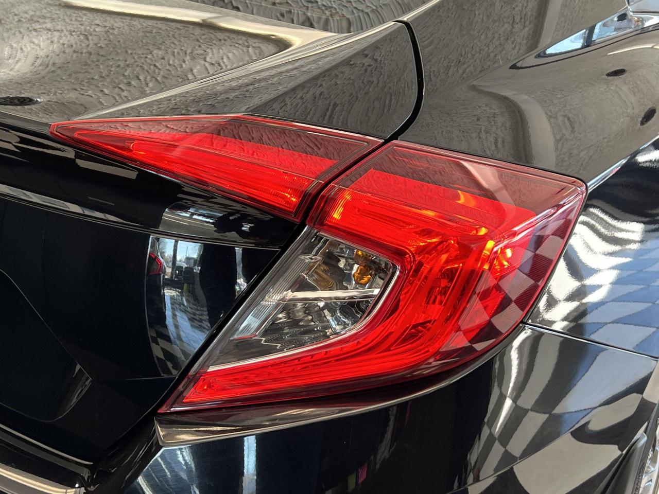 2016 Honda Civic EX+New Tires+Blind Spot Cam+ApplePlay+CLEAN CARFAX - Photo #61