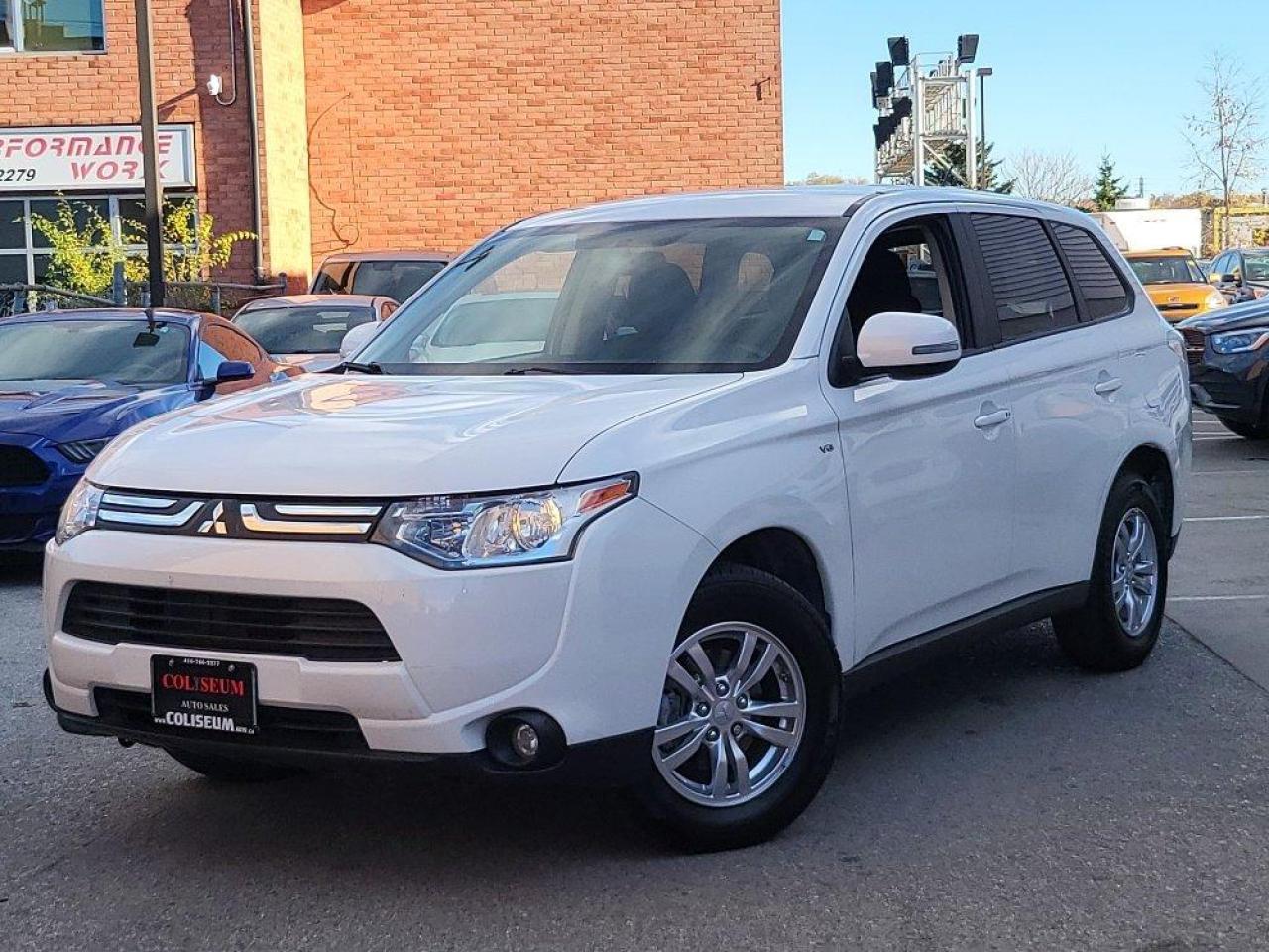 Used 2014 Mitsubishi Outlander 4WD SE-7 PASSENGER-NO ACCIDENTS-NEW BRAKES-TIRES for sale in Toronto, ON