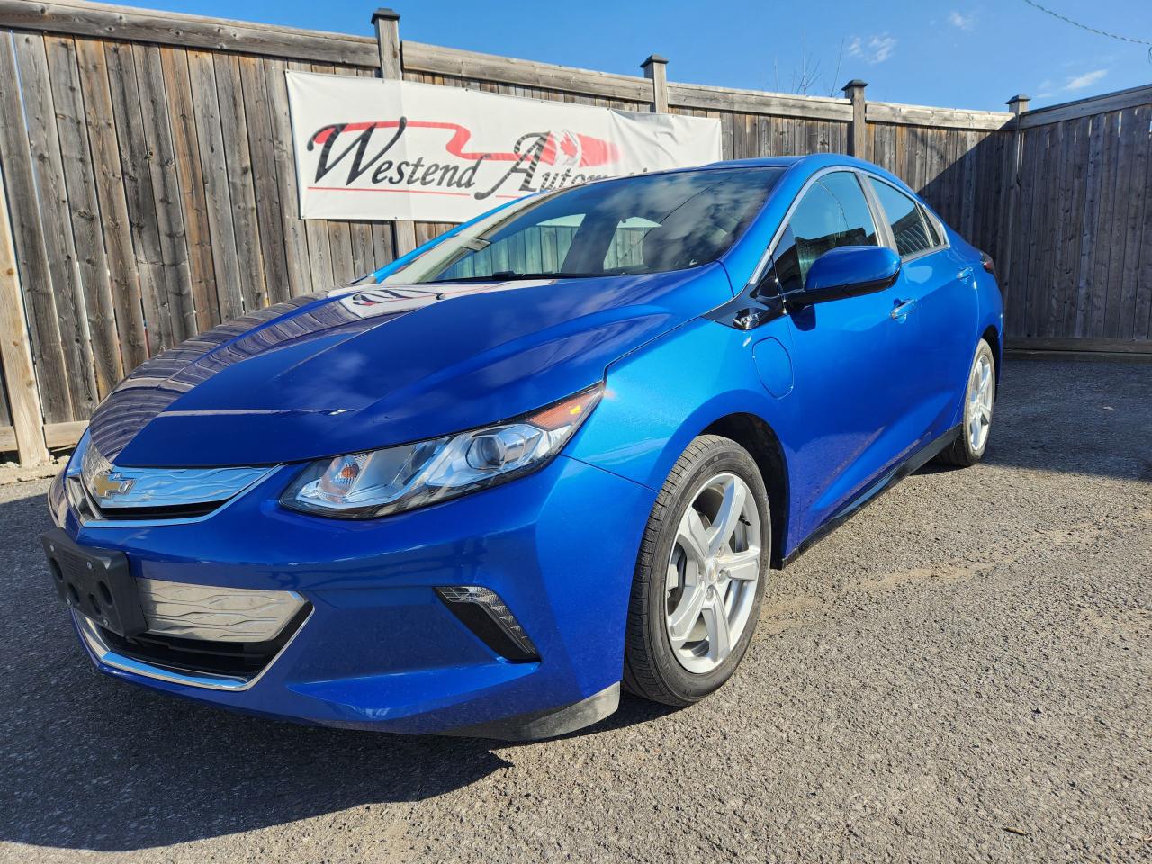 2017 Chevrolet Volt LT , Hybrid , 53000 Kms - Photo #1
