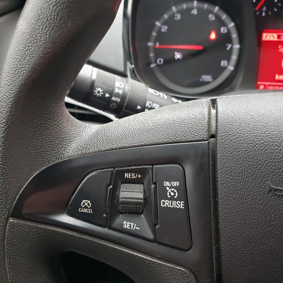 2015 GMC Terrain SLE AWD REMOTE STARTER - Photo #11