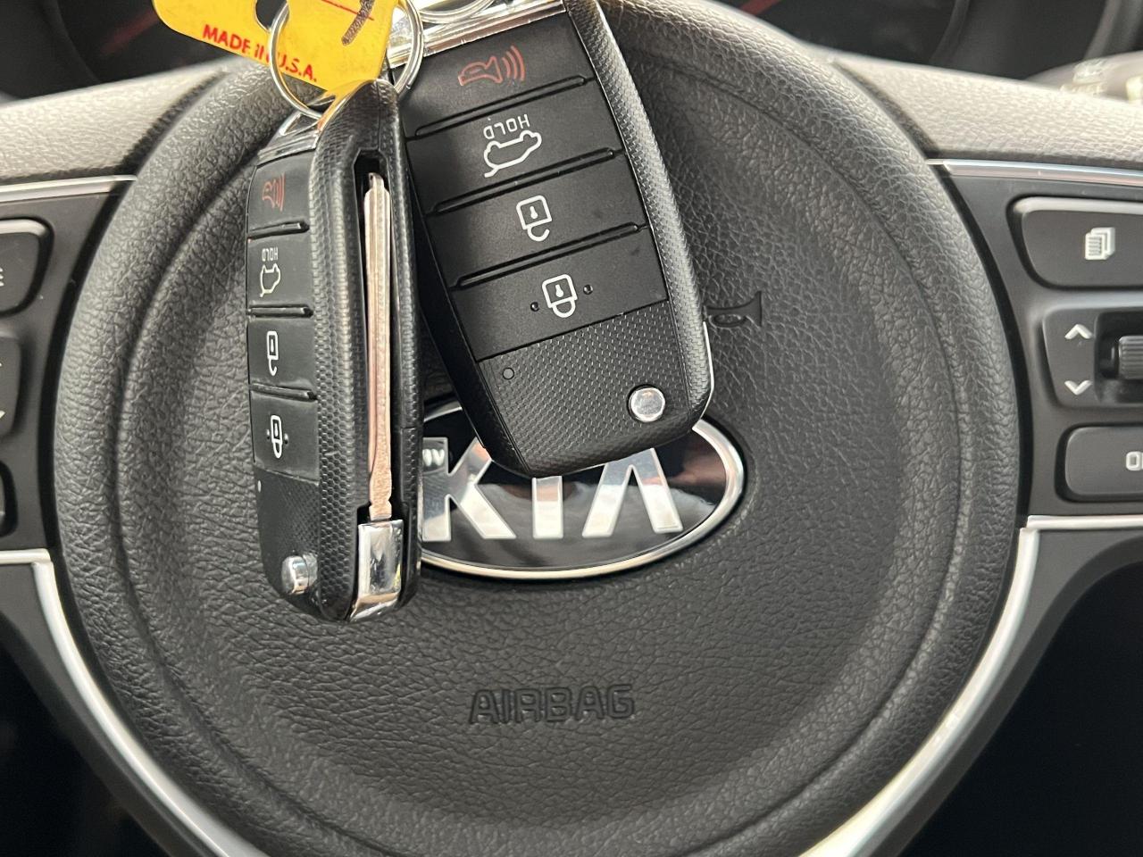2017 Kia Sportage LX+Camera+Heated Seats+A/C+CLEAN CARFAX - Photo #16