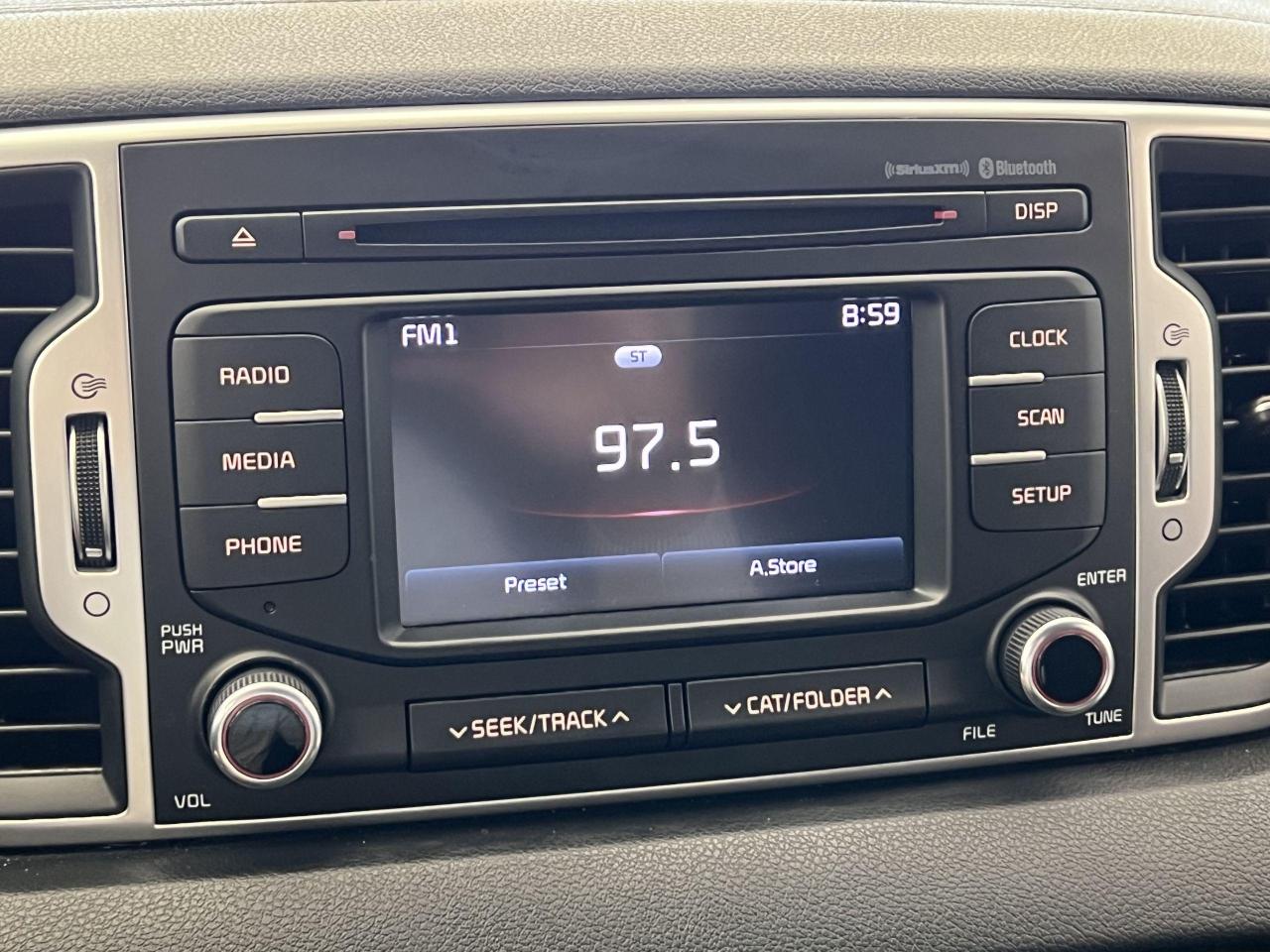 2017 Kia Sportage LX+Camera+Heated Seats+A/C+CLEAN CARFAX - Photo #29