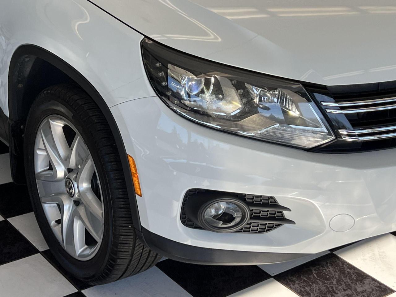 2015 Volkswagen Tiguan Comfortline 4Motion AWD+Camera+Roof+CLEAN CARFAX Photo35