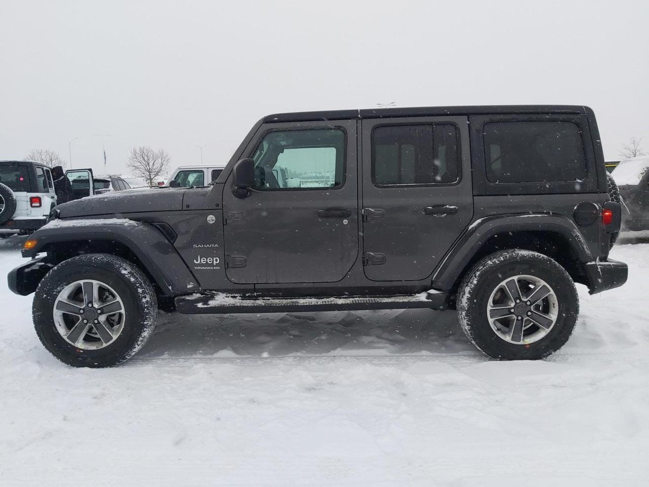 2023 Jeep Wrangler Sahara Photo3