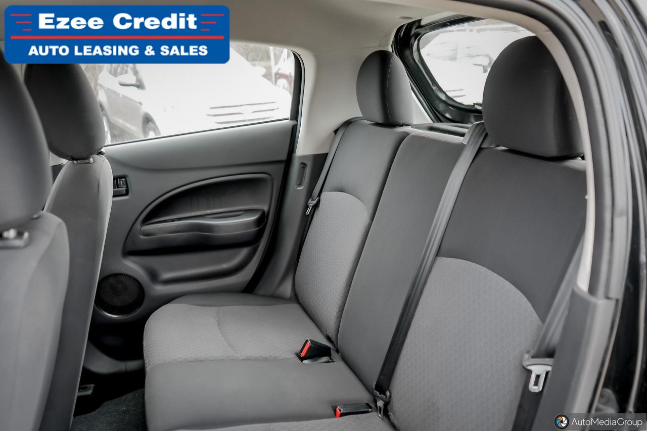 2017 Mitsubishi Mirage ES Photo37