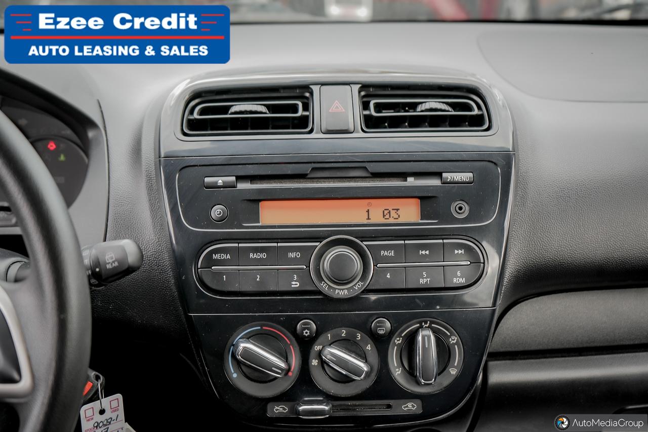 2017 Mitsubishi Mirage ES Photo39