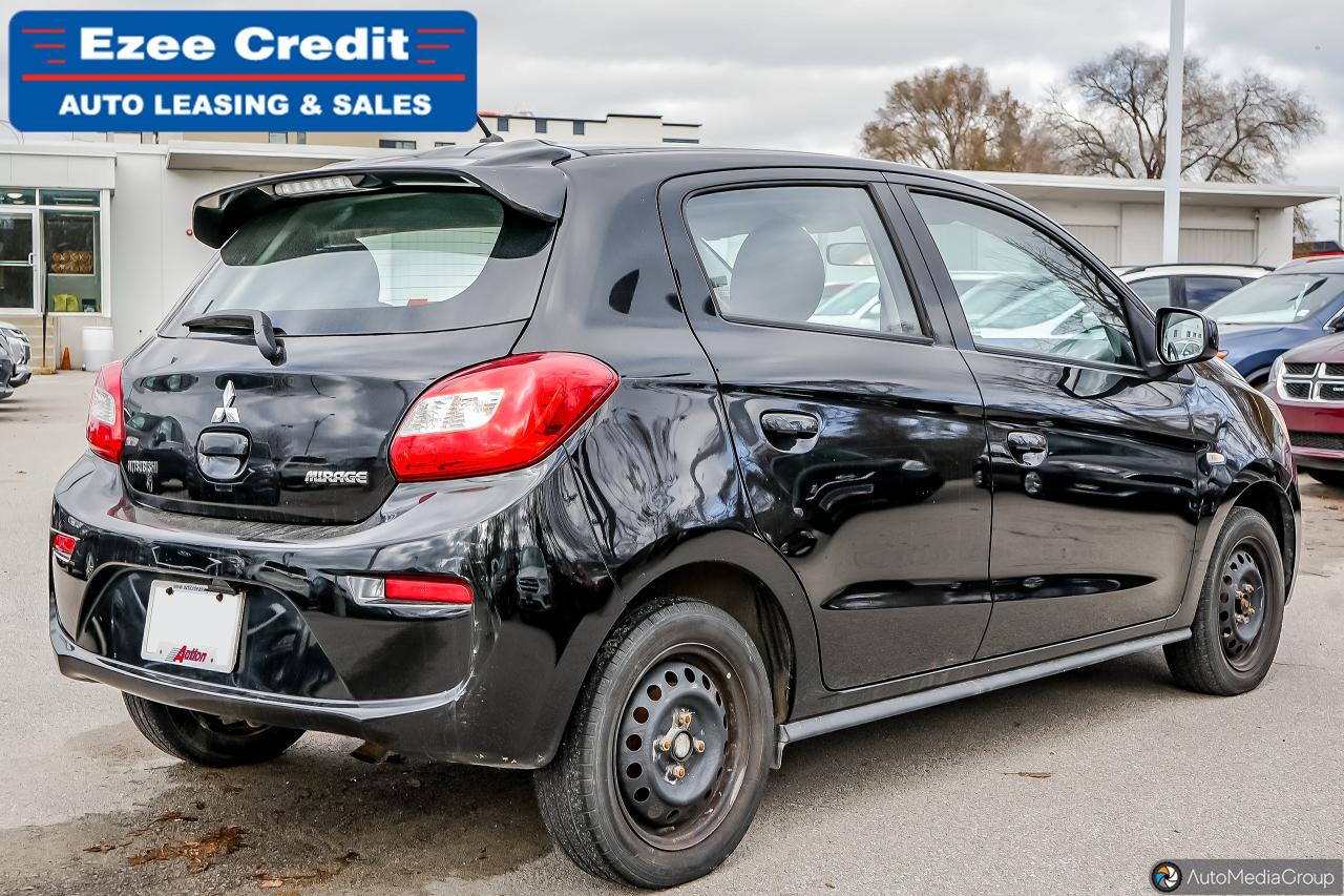 2017 Mitsubishi Mirage ES Photo28