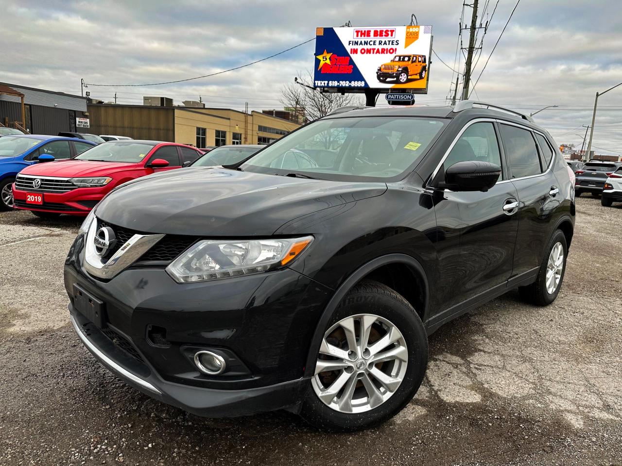 Used 2016 Nissan Rogue NAV SUNROOF H-SEATS LOADED! WE FINANCE ALL CREDIT! for sale in London, ON