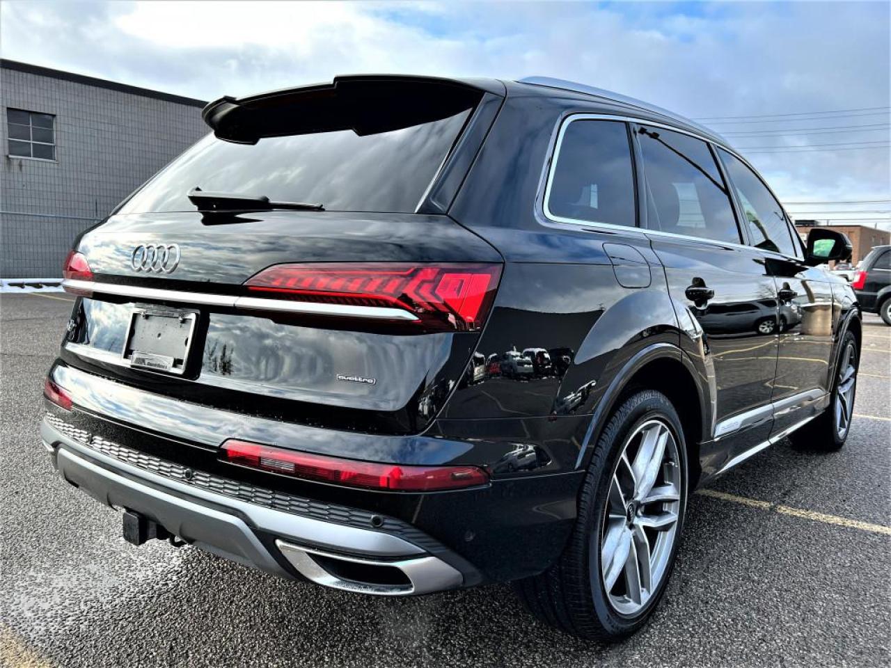 2021 Audi Q7 PROGRESSIV S-LINE Fully Loaded Photo2