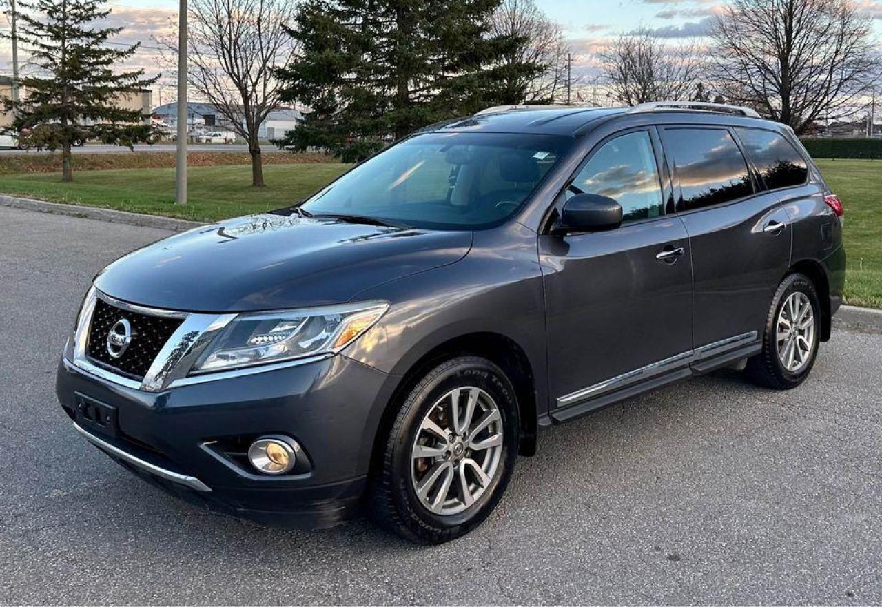 2014 Nissan Pathfinder Navigation - Safety Certified Photo2