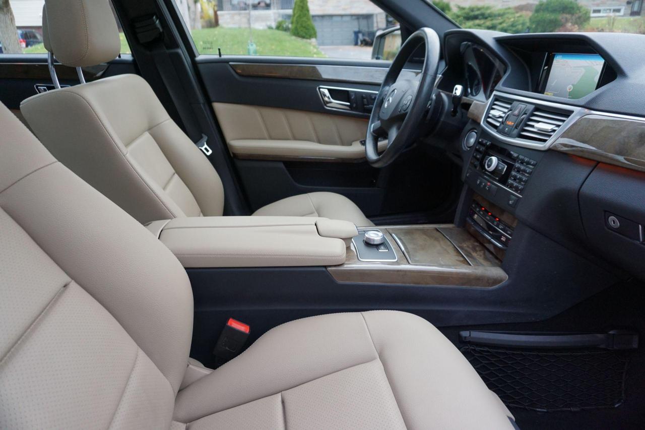 2010 Mercedes-Benz E-Class STUNNING COMBO / LOW KM'S / IMMACULATE / LOCAL CAR - Photo #22