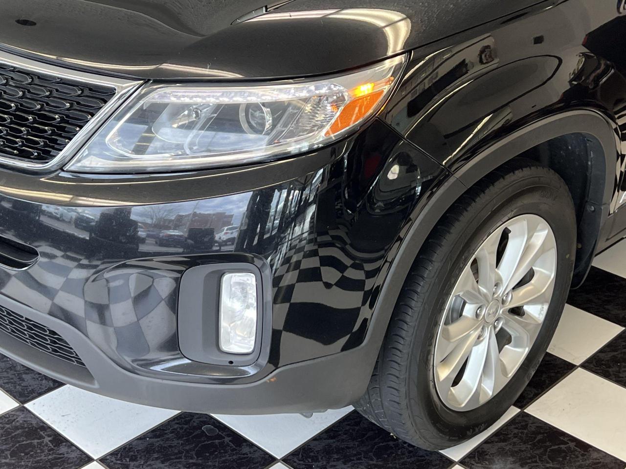 2015 Kia Sorento EX AWD+Pano Roof+Heated Seats+Camera+Bluetooth+A/C Photo36