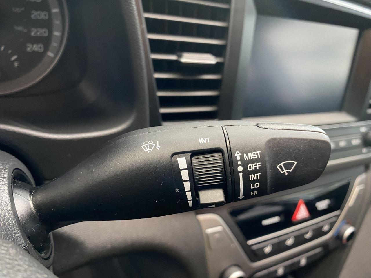 2017 Hyundai Elantra GL+ApplePlay+Camera+Blind Spot+CLEAN CARFAX Photo47