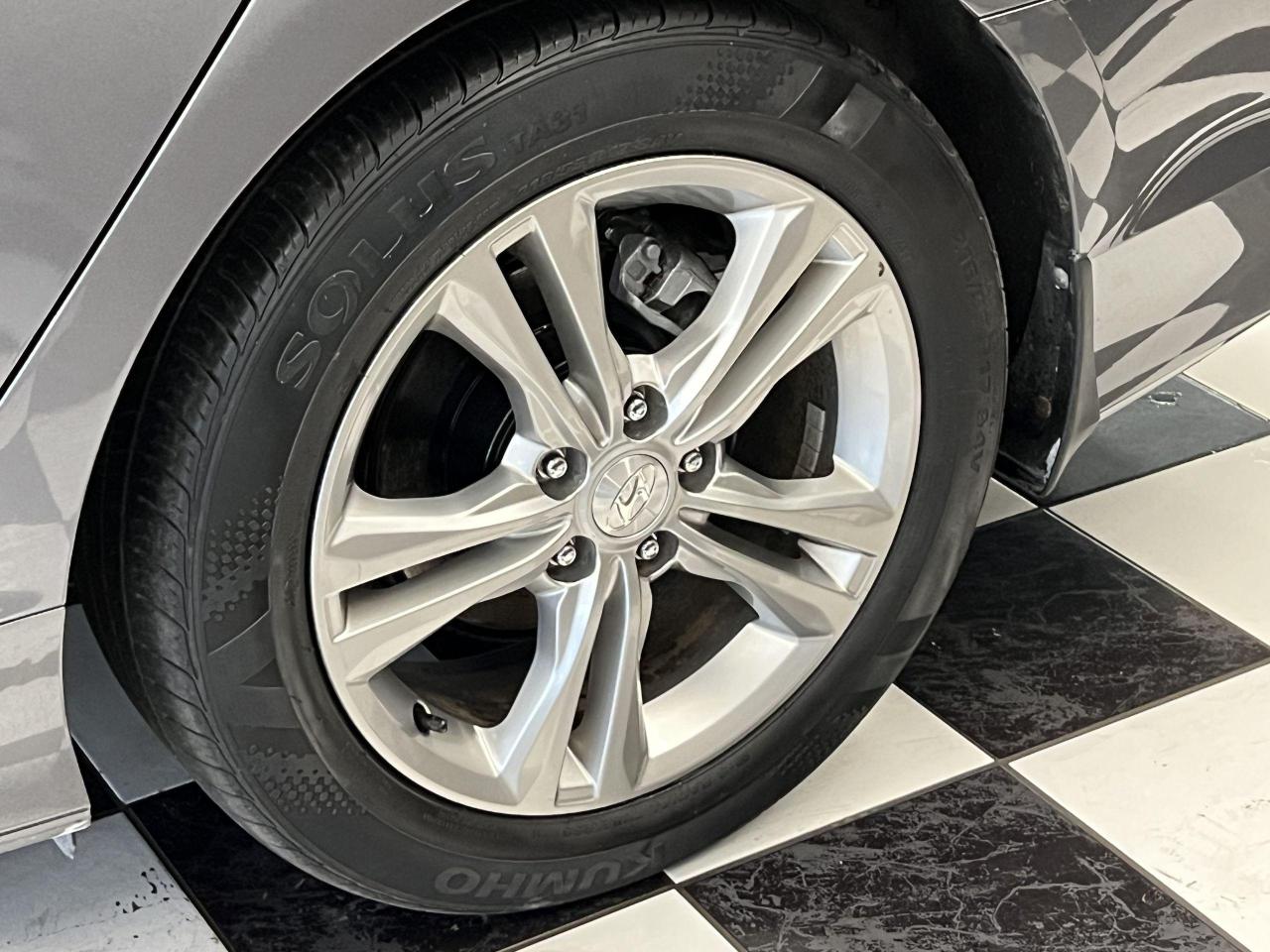 2018 Hyundai Sonata Sport+Roof+ApplyPlay+Camera+BlindSpot+CLEAN CARFAX Photo48