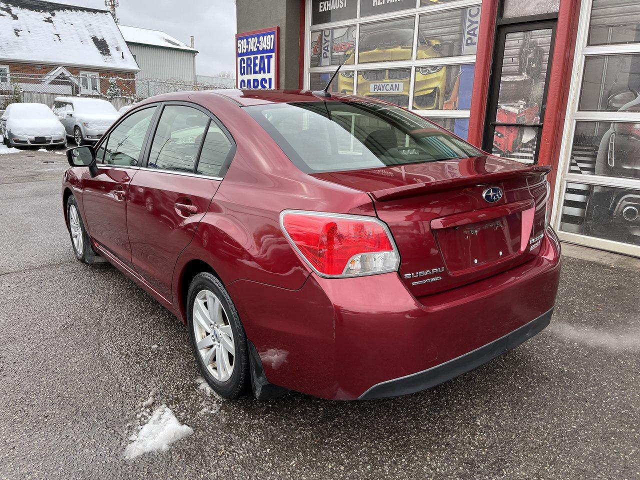 2015 Subaru Impreza Premium Photo4