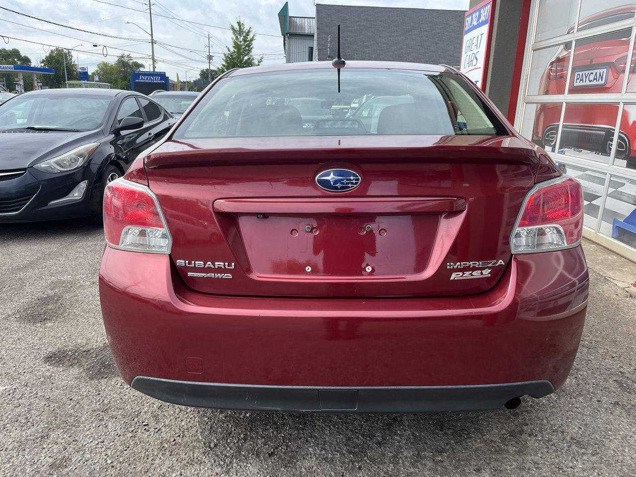2015 Subaru Impreza Premium Photo4