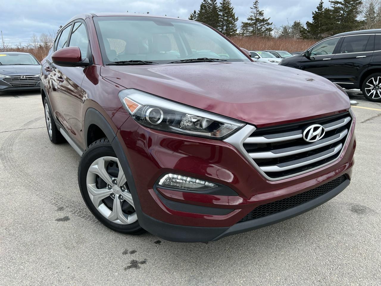 2017 Hyundai Tucson GL Photo1