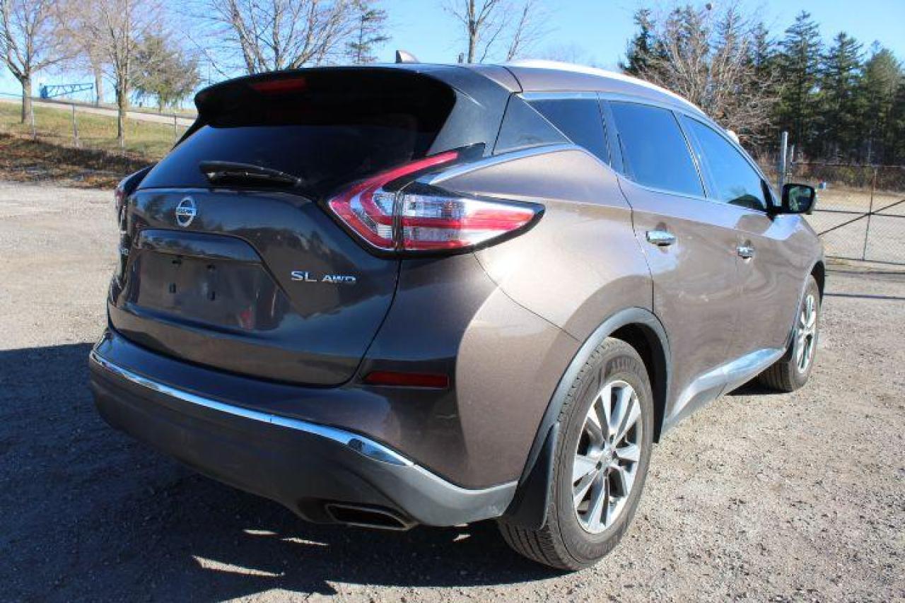 2016 Nissan Murano  Photo2