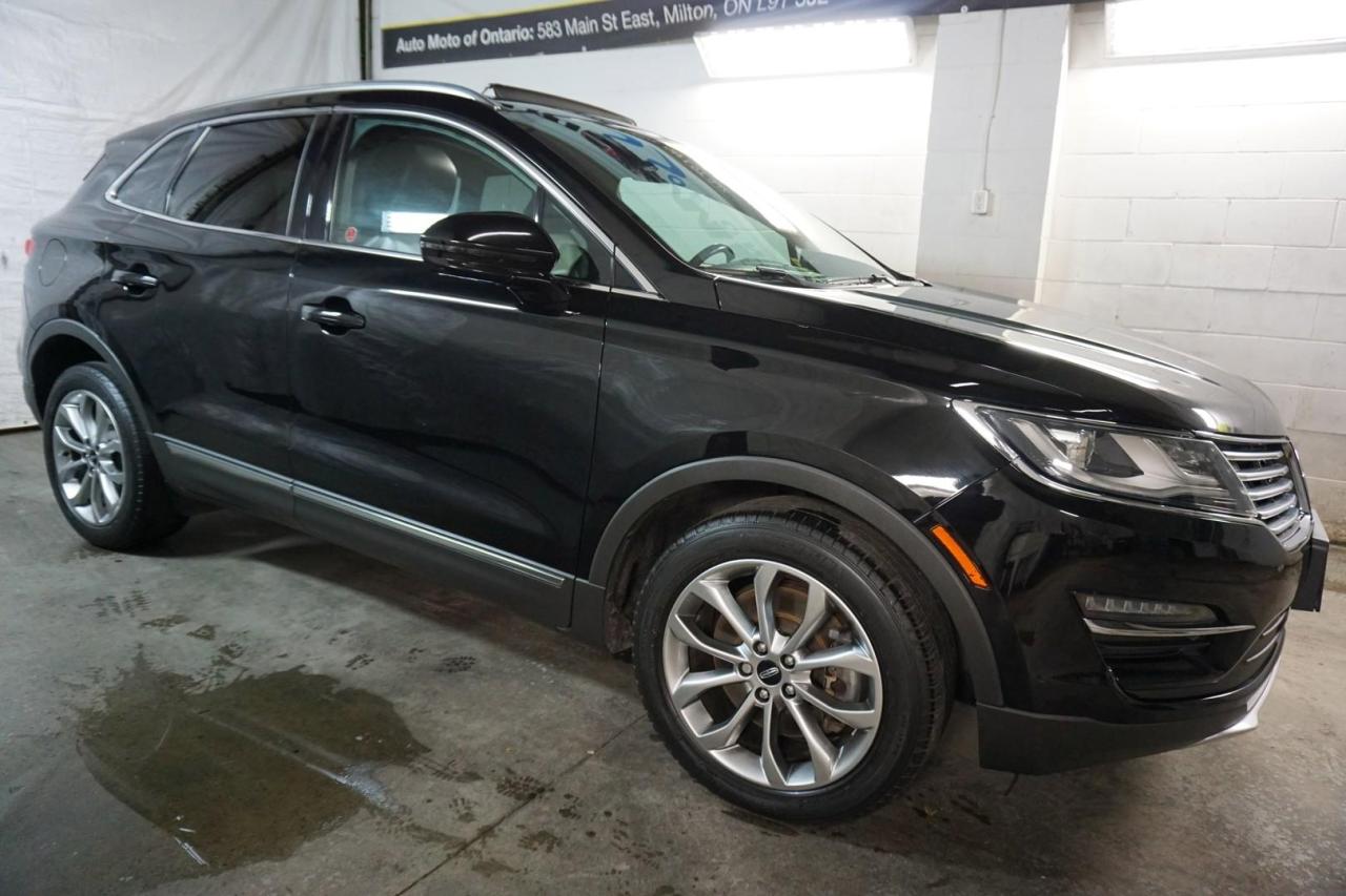 Used 2018 Lincoln MKC SELECT AWD CAMERA NAV CERTIFIED BLUETOOTH HEATED MEMORY LEATHER PANO ROOF for sale in Milton, ON