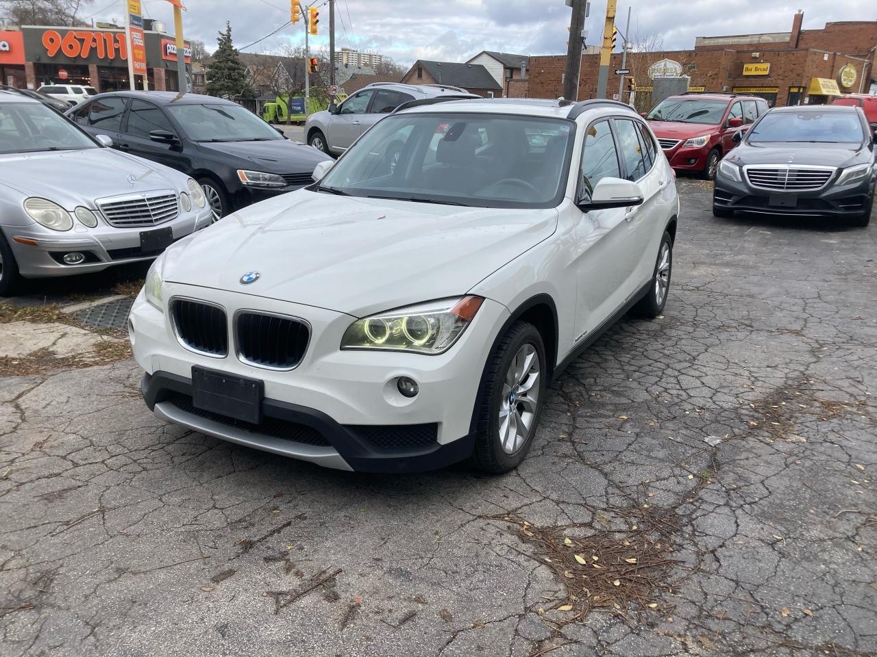2013 BMW X1 AWD/NAV/CAMERA/NAVIGATION/PANOSUNROOF/CERTIFIED/2L - Photo #1