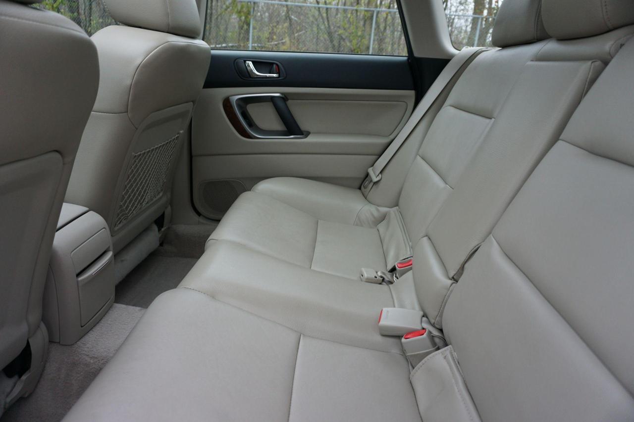 2008 Subaru Outback 1 OWNER / NO ACCIDENTS / 3.0R /RUST PROOFED YEARLY - Photo #19