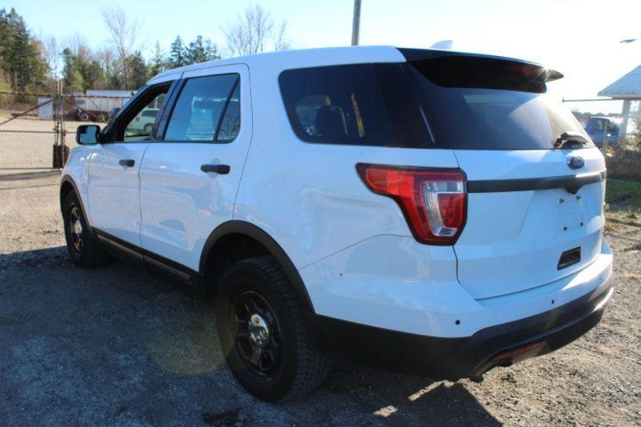 2017 Ford Police Interceptor Utility  Photo3