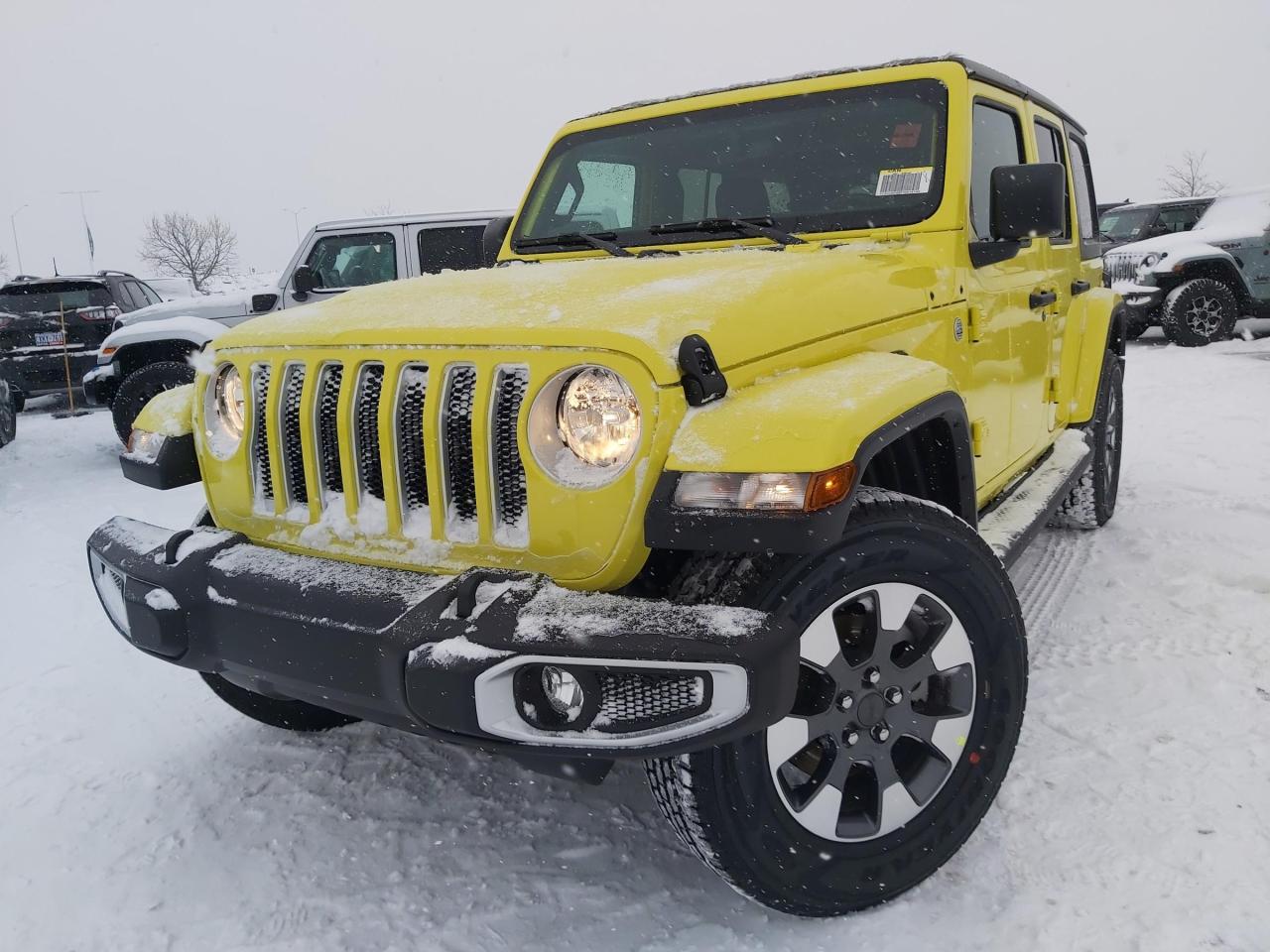 2023 Jeep Wrangler Sahara Photo2