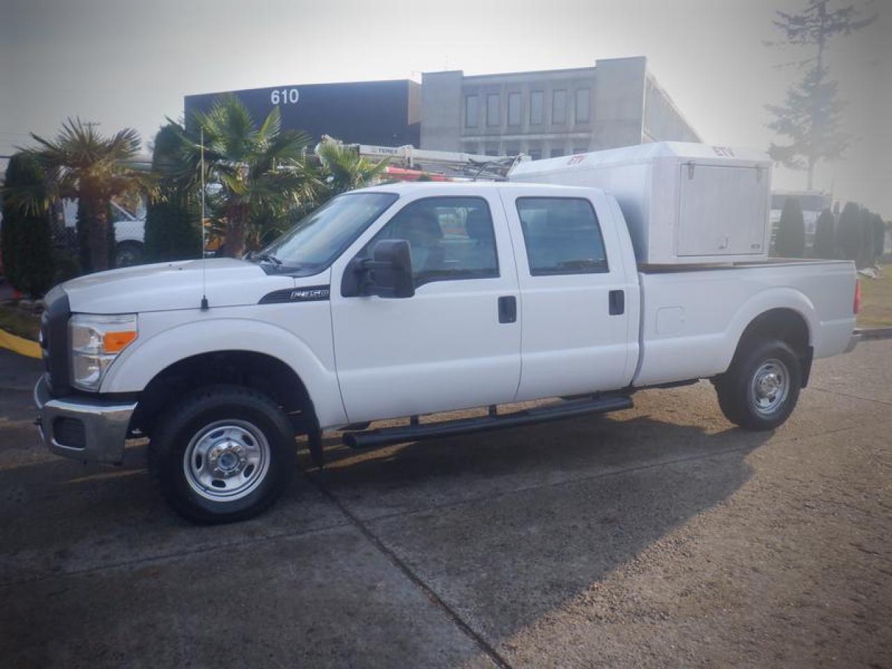 Used 2015 Ford F-350 SD 8 foot Box Crew Cab 4WD With Service box for sale in Burnaby, BC