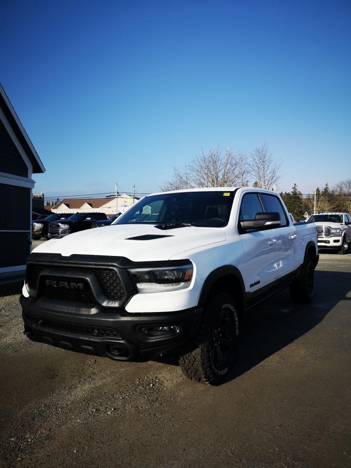 2022 RAM 1500 Rebel 4x4 Crew Cab 5'7" Box Photo15