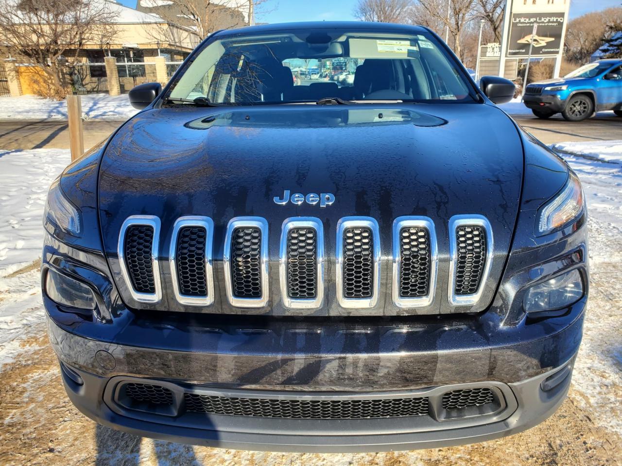 2014 Jeep Cherokee Sport - Photo #5