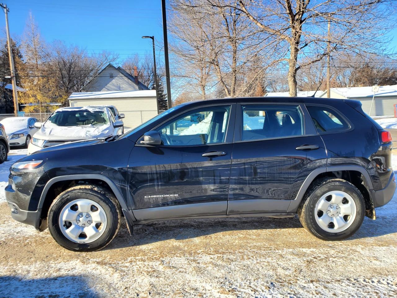 2014 Jeep Cherokee Sport - Photo #1