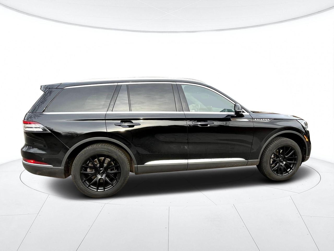 2021 Lincoln Aviator  - Photo #5