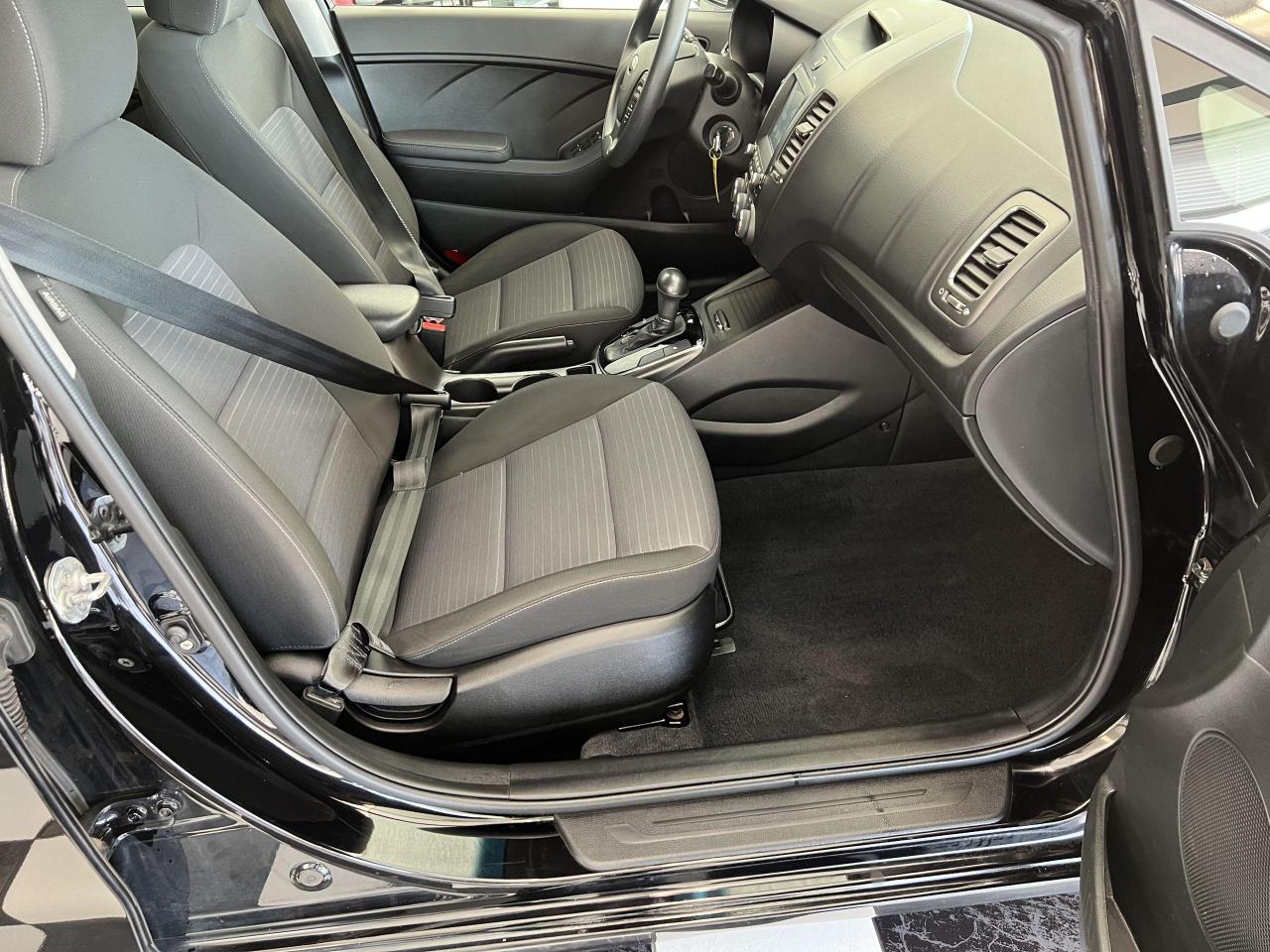 2018 Kia Forte LX+APPLEPLAY+CAMERA+NEW TIRES+CLEAN CARFAX - Photo #23